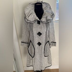 Come N See Textured Knit Coat Oversized Collar Black White Boutique Jacket L